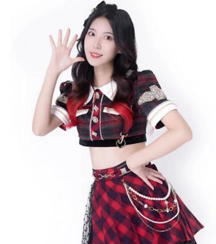 唐山|唐山之后，鞠婧祎所属公司旗下2妹子吃夜宵，遭陌生男子强迫敬酒