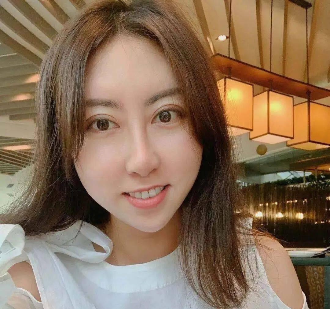 冥想|贾浅浅：《冥想》赏析，我打坐时，呼吸完成了一个大周天