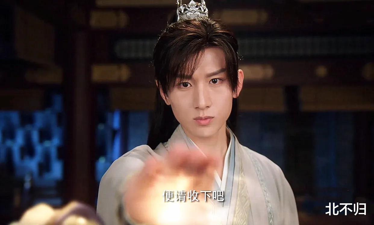 沉香如屑|沉香如屑：萤灯为何被贬下凡还有法力，能将颜淡打回原形？