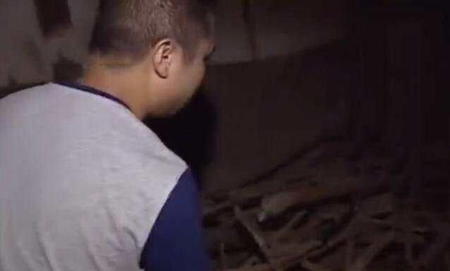 1岁儿子离奇失踪,父亲梦见诡异噩梦,冲到邻居家一看果真应验