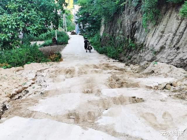 |蓝田这条当地人走的小道，只有亲自走一遭，才能搞清楚它的秘密