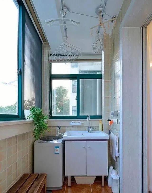 新房两室两厅简装花了11万,风格感觉很温馨,大家觉得如何?