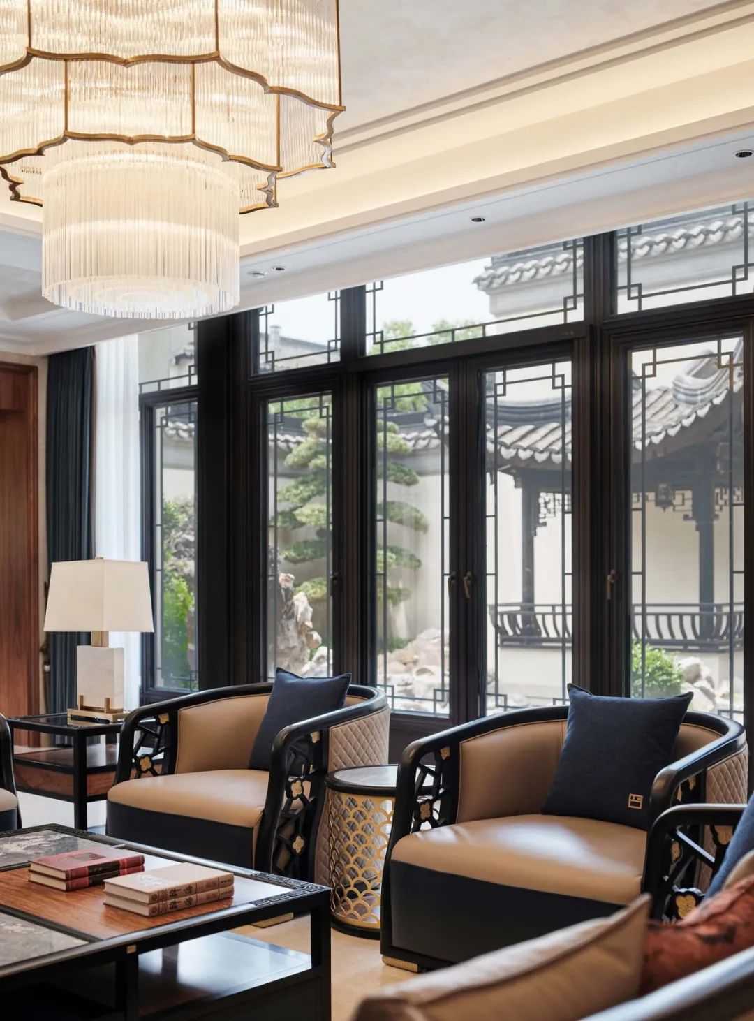 400㎡新中式丨典雅气质,打造舒适的家居生活空间!