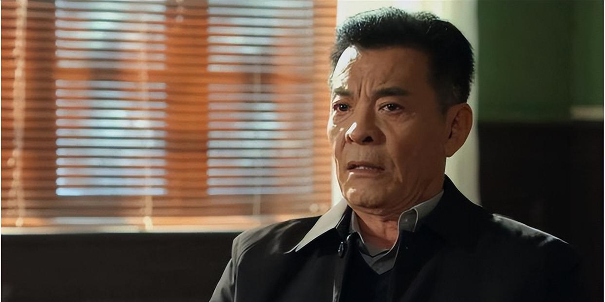 冯遇|细看《风吹半夏》发现,冯遇那么窝囊,为何大家都愿意带着他赚钱