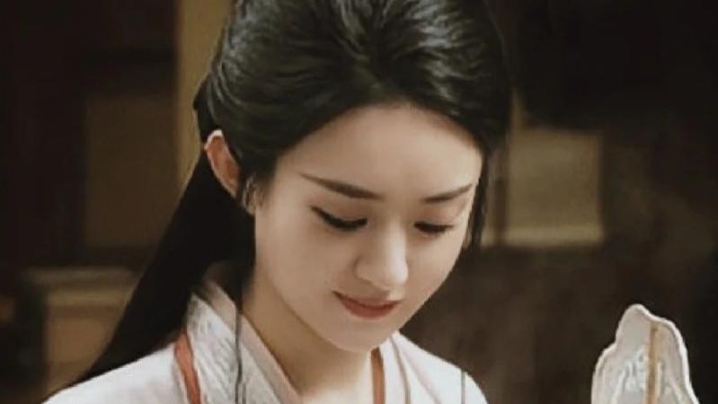 赵丽颖|《与凤行》杀青，赵丽颖发文“沈璃告退”，弥补了宇文玥在湖底的遗憾