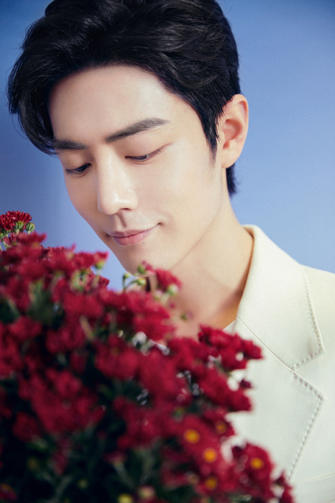 |肖战的下部戏来了，题材好竞争大捂的紧，溜饼的被制作人亲自打假