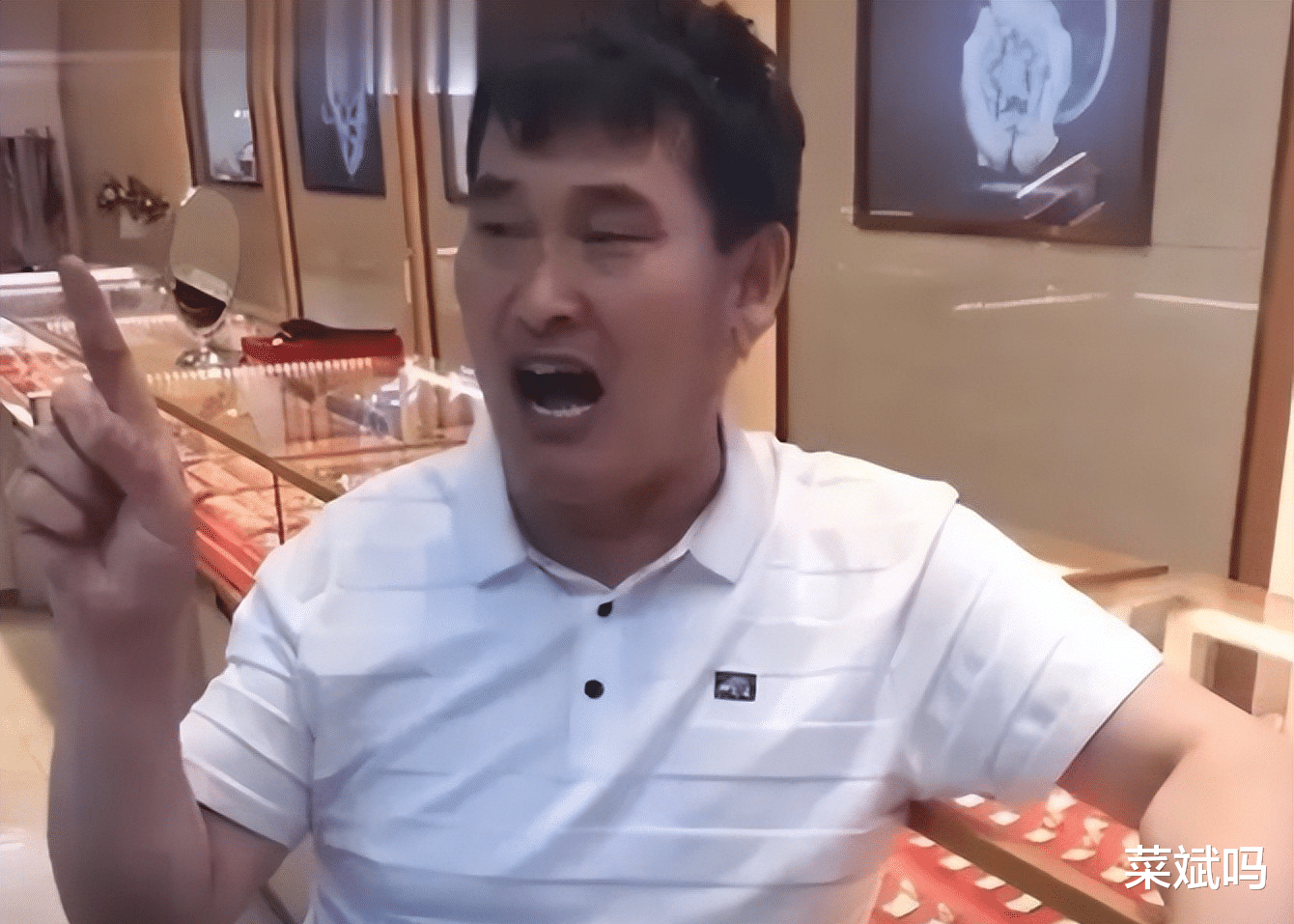 朱之文|农民歌手大衣哥：网传陷入经济危机，新儿媳陈萌豪门梦破碎？