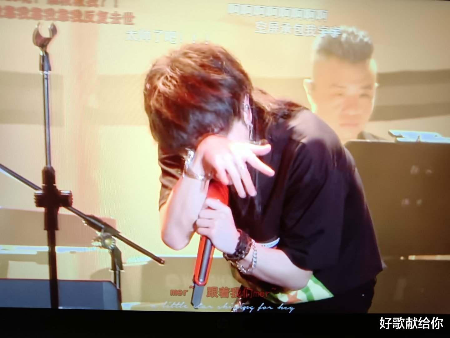 春节档|歌坛“人妖仙魔”胜负已分:霍尊出局,华晨宇低调,周深成大赢家