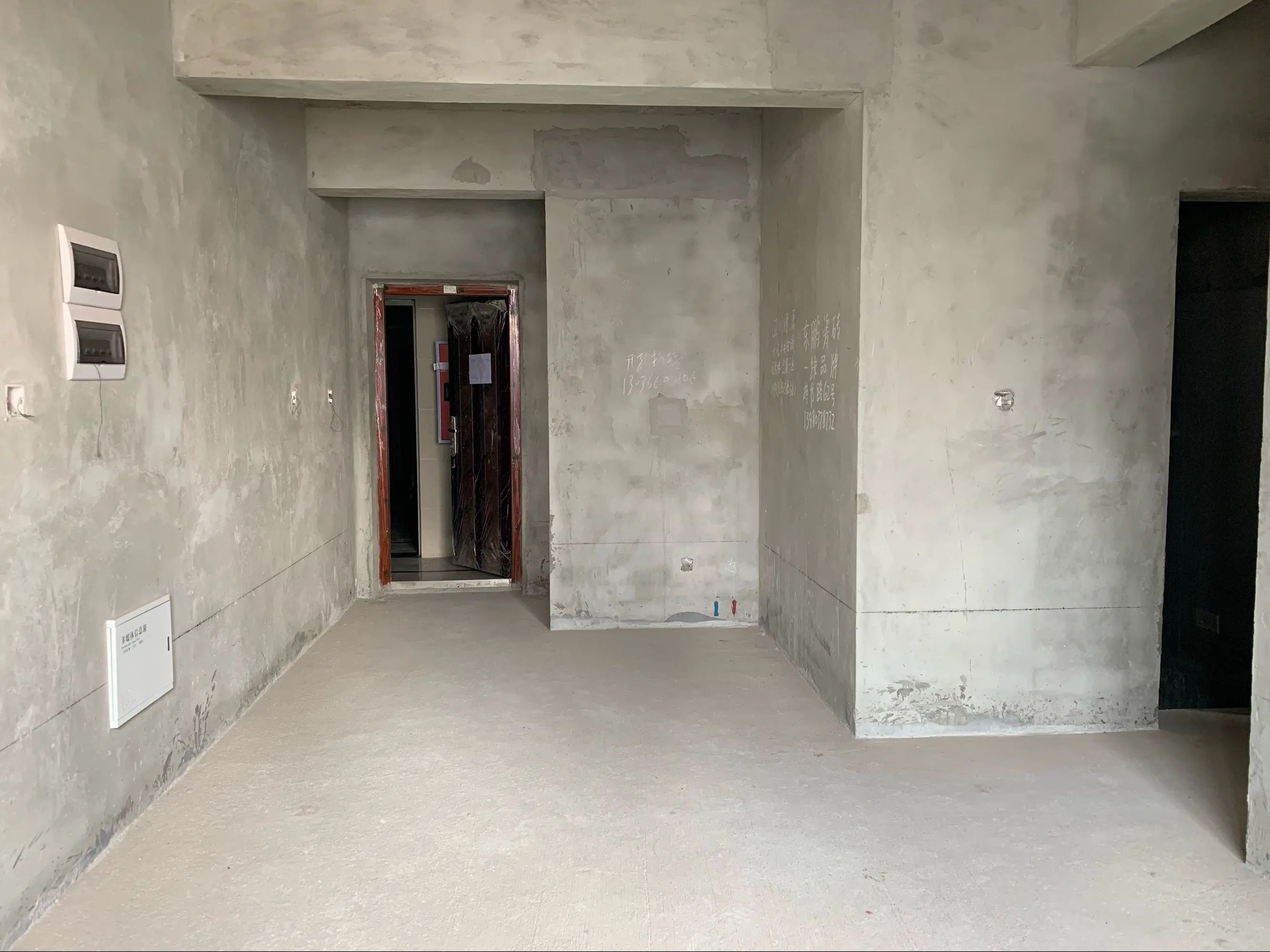 开发商提供的门窗要不要换?来听听老师傅的分析,别盲目跟风