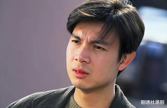 梁荣忠|香港知名男星满头灰白发现身!出轨港姐事业尽毁,至今仍是单身