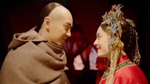 欧阳娜娜|不过亲了个嘴，就得离婚了？