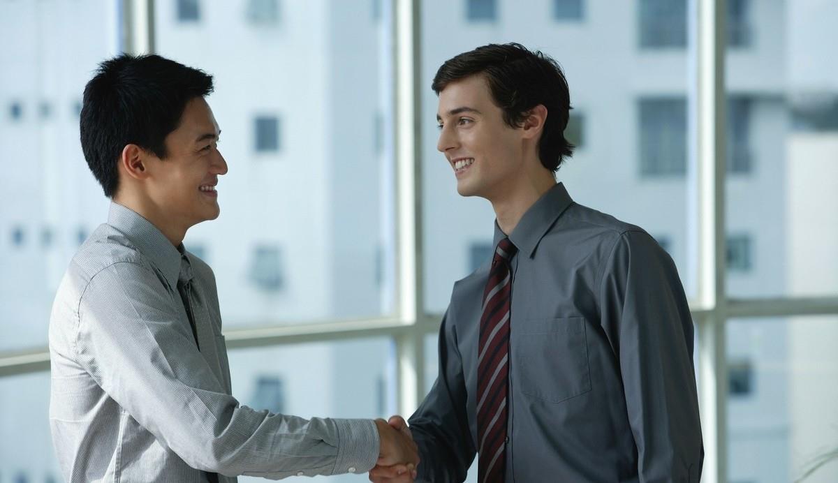 hr|别怪公司不招35岁以上的人，很现实，资深HR：做到这2点就不用怕