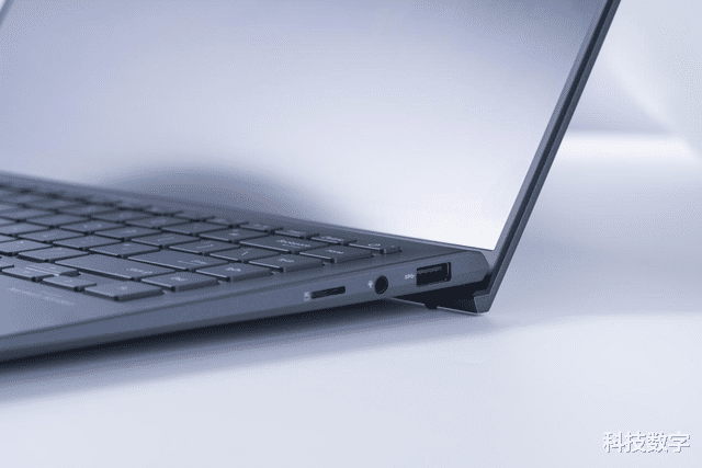 凌锋|开工季福利价！1KG以下轻薄办公本盘点，这两款热门选择值得关注