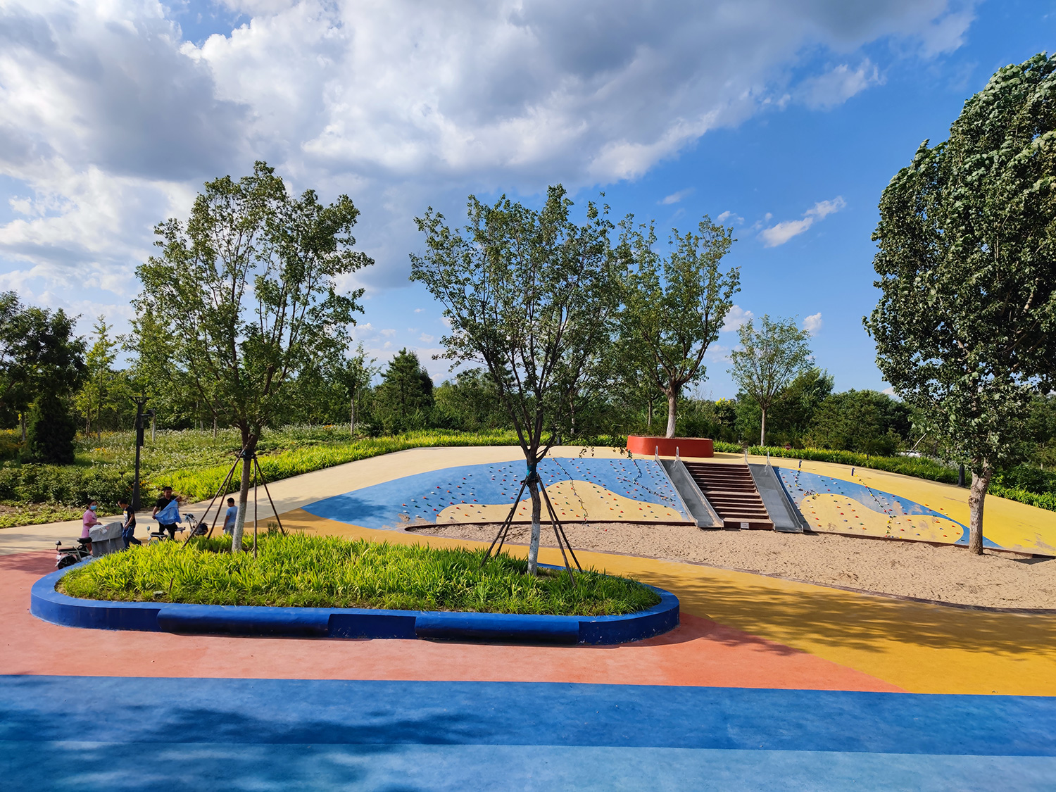 小米科技|盘点:新一年高中低三档手机如何选,看完这篇文章心里有数