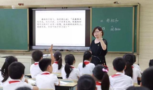 分流|“非师范生或不能任教”,职校老师该如何筛选?有关部门给出回应