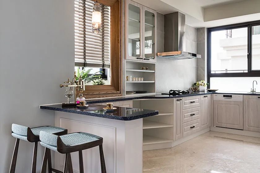 刚装的美式新房,效果特满意,尤其是电视墙