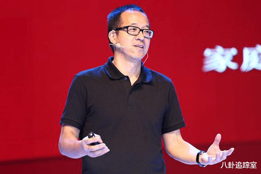 陈佩斯|陈佩斯做客东方甄选引1600w围观，老俞变话痨被骂，网友：快闭嘴