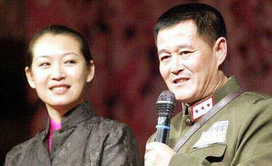 赵本山|赵本山前妻女儿，首次去父亲家，现任马丽娟态度冷淡，赵本山大怒