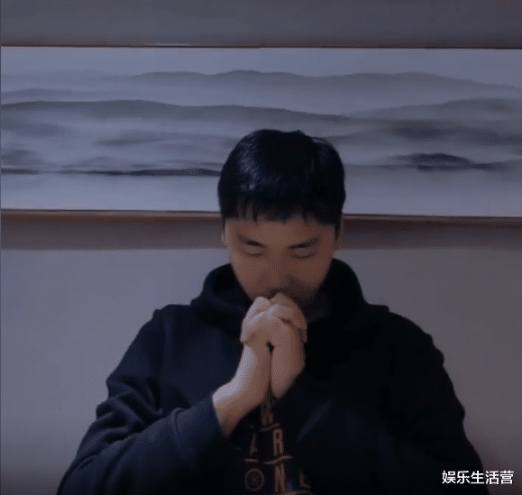 张洋洋|张洋洋承认爱着一个女孩,但爱而不得,生活压力大,不敢开口追