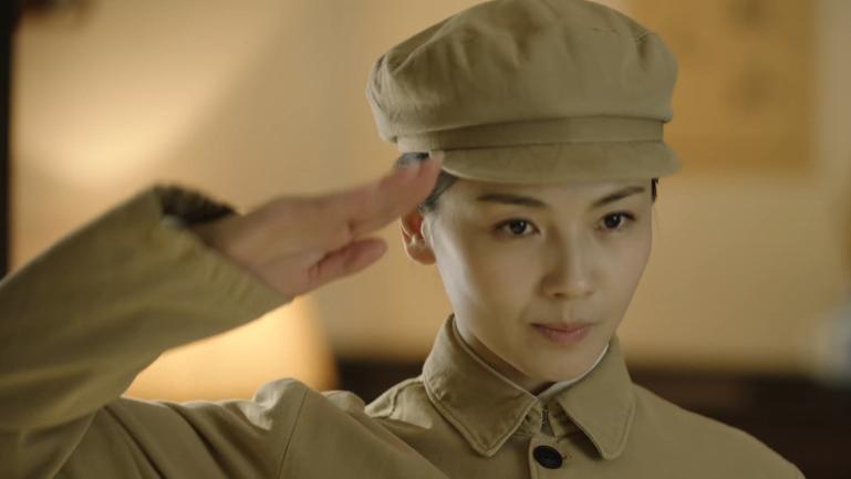 军人|“女军人”别硬演，把刘涛、殷桃和余男放在一起看，高下立判