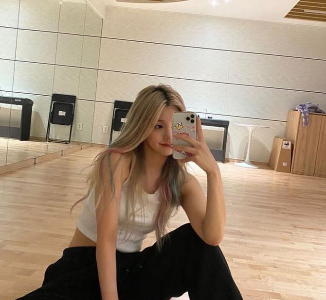 黄礼志|参加选秀惨遭落选，后凭实力以itzy出道，却因首次坐飞机被嘲穷酸