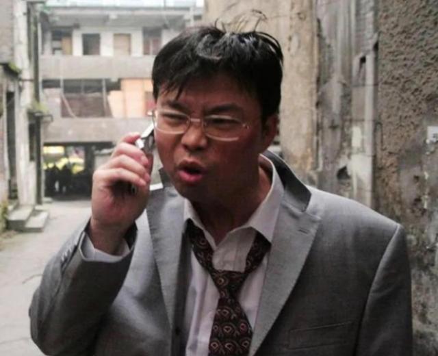 王迅|“渣男”王迅：吃软饭抛弃糟糠之妻，放任小三辱原配，他并不老实