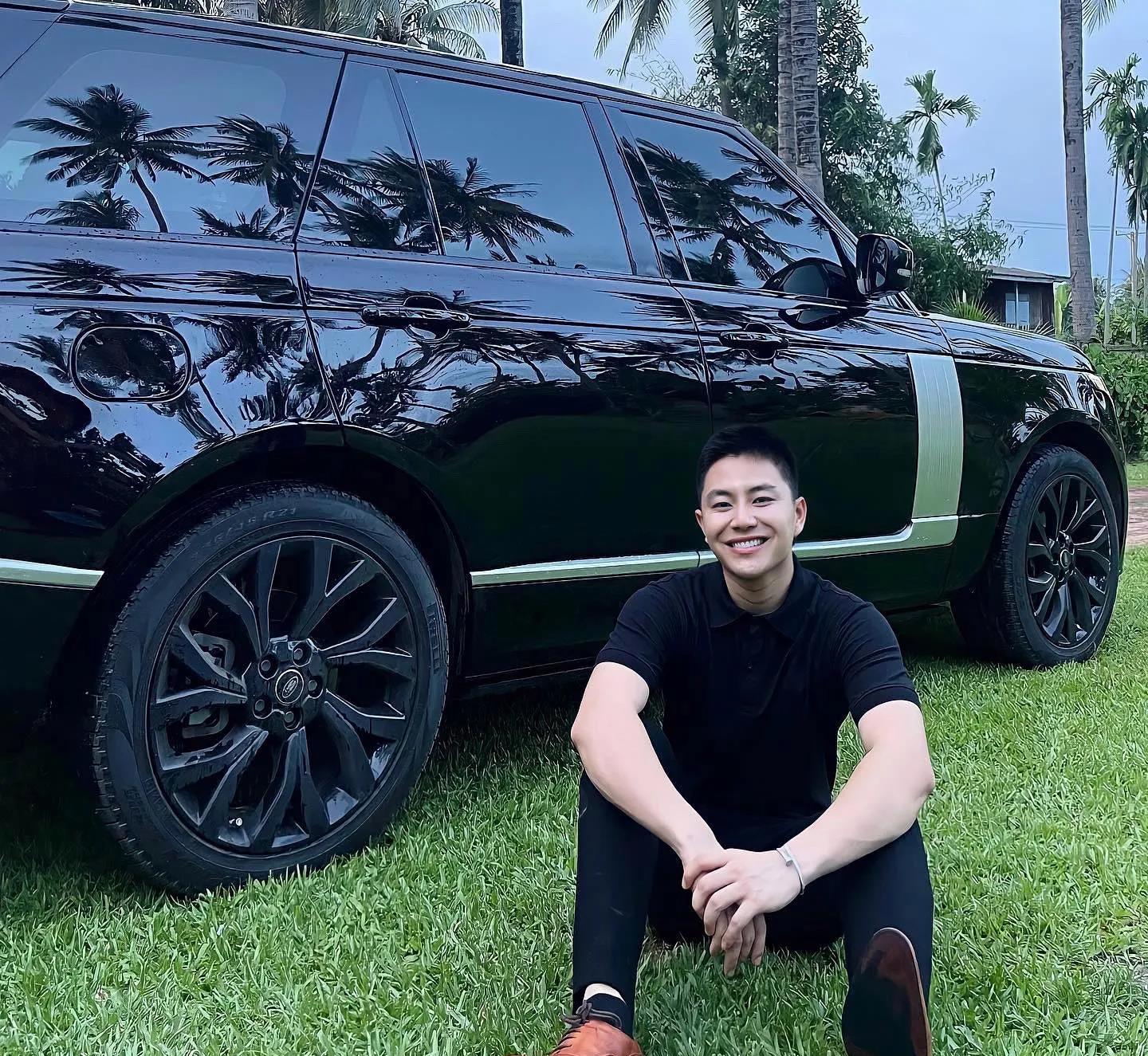 豪门明星|泰国女星Bella现身活动现场 与帅气老挝富豪合影引热议