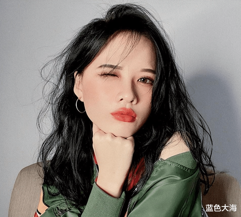 刘海 美人“在骨不在皮”，脸上有这3种特征的女人，年纪越大越有气质