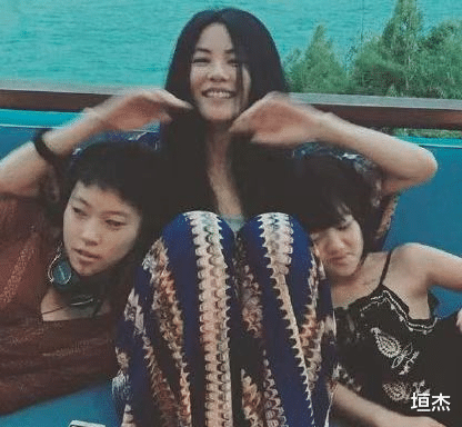 北海|“京圈顶流”窦靖童:去世后遗产不给王菲,过年竟陪周迅回老家