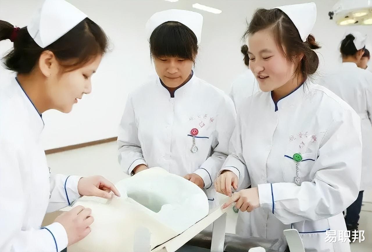 穿衣搭配|许多医院都在招聘医生,但为什么医学生毕业后却在待业,为什么