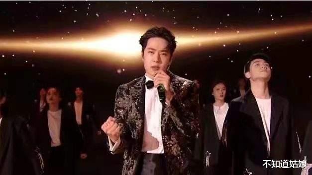 王一博|爱情来得快去得快，因为王一博发胖，多名粉丝脱粉