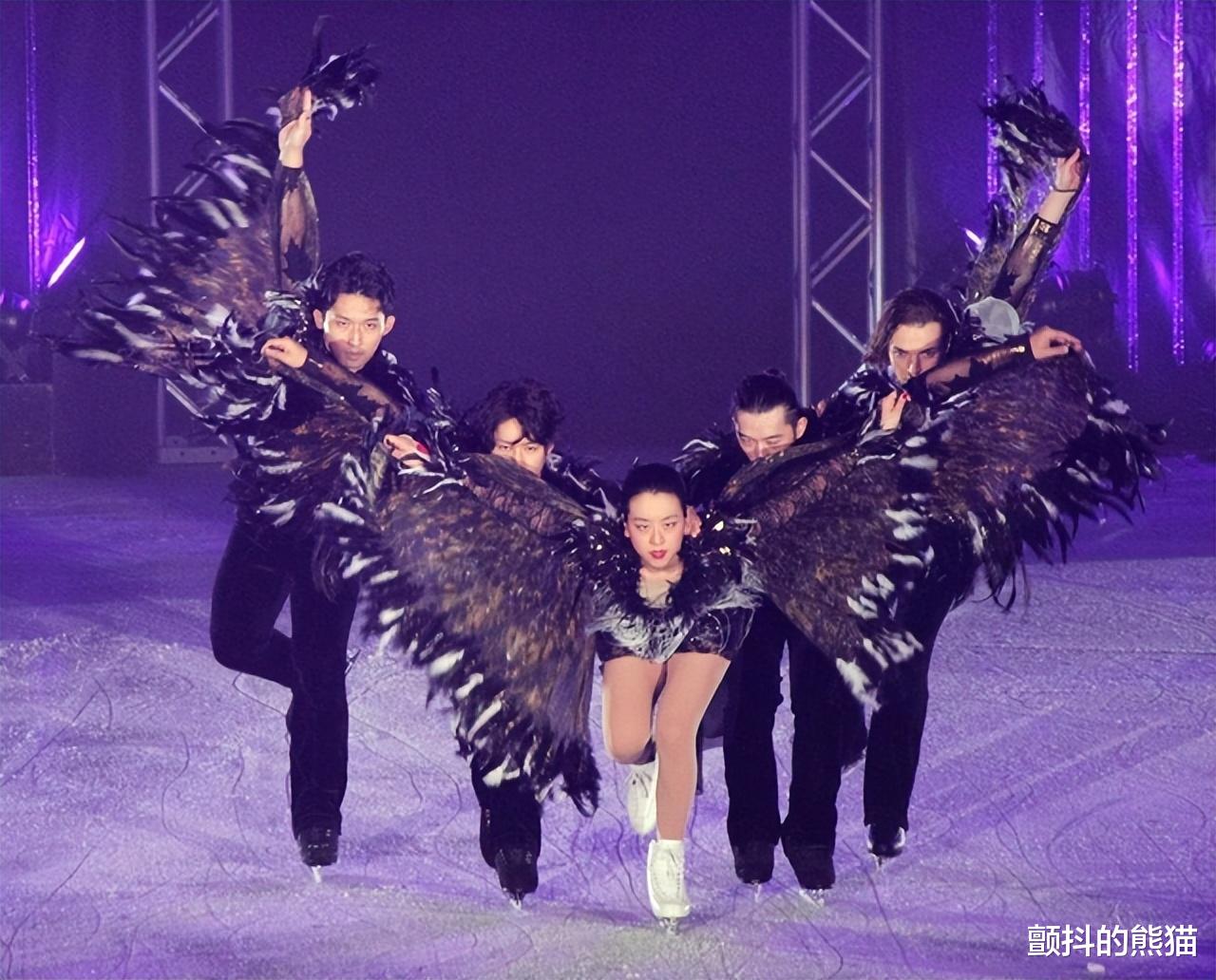 羽生结弦|羽生结弦转向职业选手后进行的冰上表演是什么?