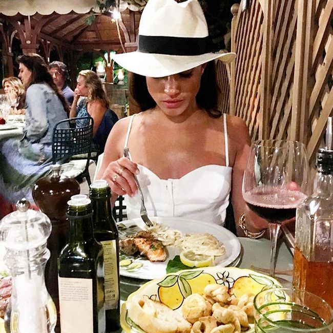 哈里王子|为了上位梅根很早就开始布局，她究竟做出了多少牺牲？