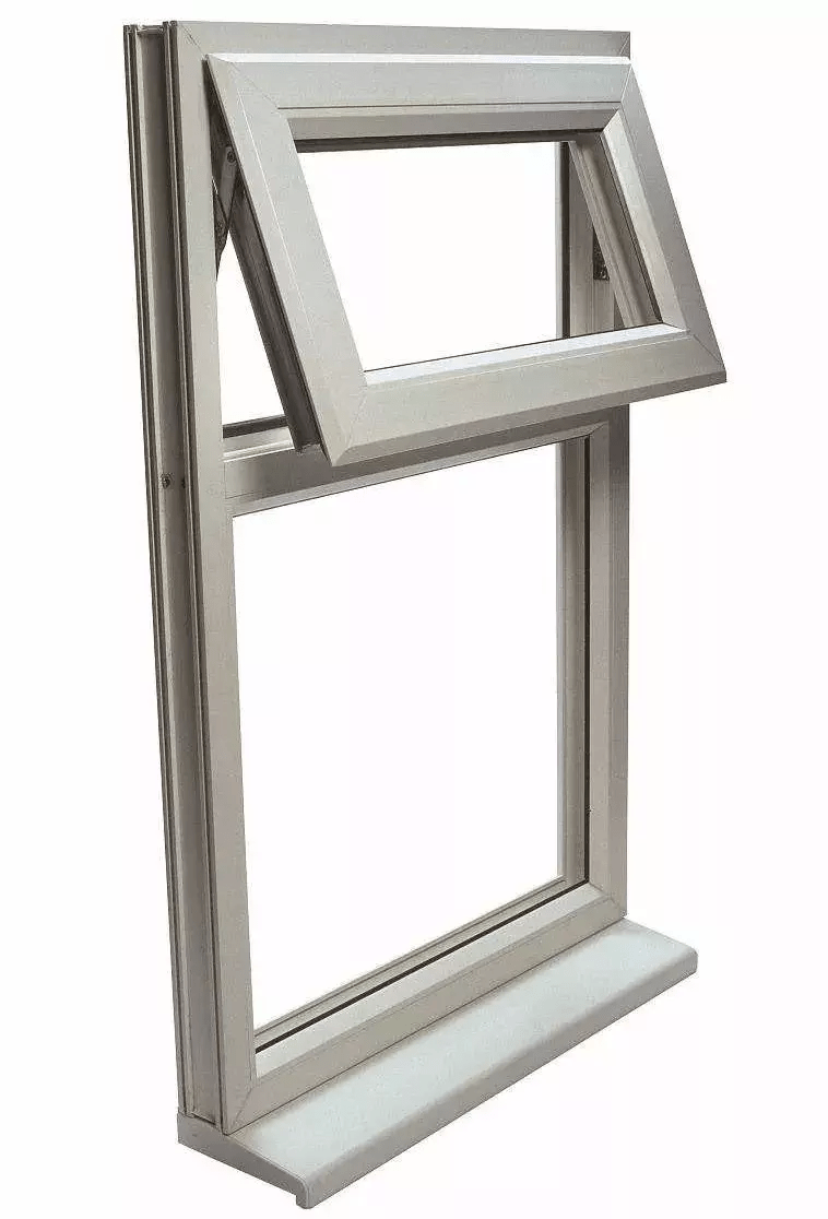 朋友家封阳台居然花了2万块,工人:都怪物业,要求用断桥铝!