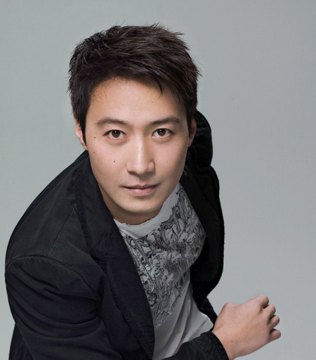 黎明|黎明:他是韩国女王李智恩最想合作的歌手,凭借一个动作轰动韩网