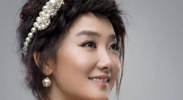 曾毅|玲花被曾老板花500万力捧，前提是抛弃曾毅这个搭档，她当场拒绝