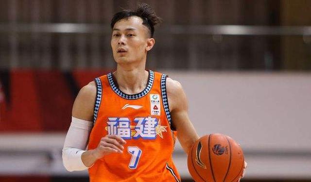 广东男篮|杜锋果然留一手，黑马选手重磅驰援广东，郭艾伦克星