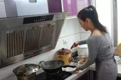 这5种现象是中国式厨房的“通病”！很多人不重视，太危险了