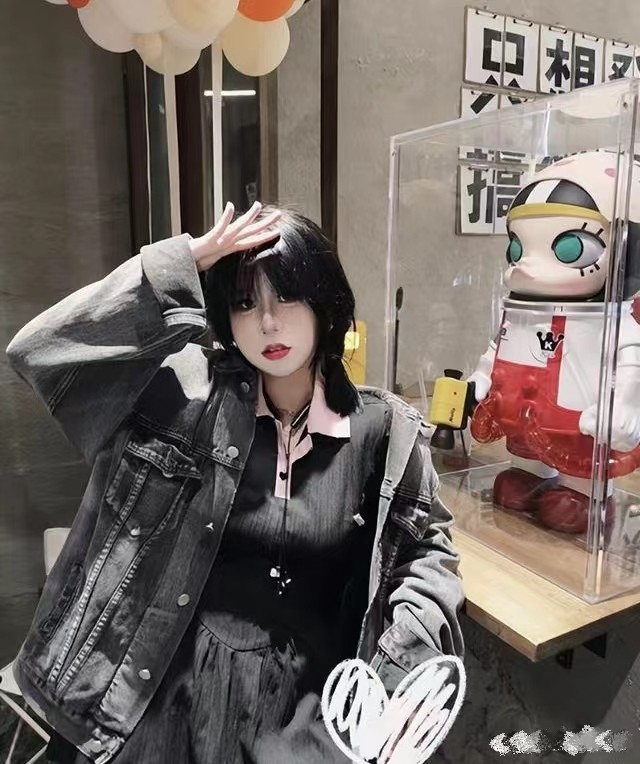 “为爱冲锋”事件大反转,原来是一场闹剧,网友:小丑竟是我自己