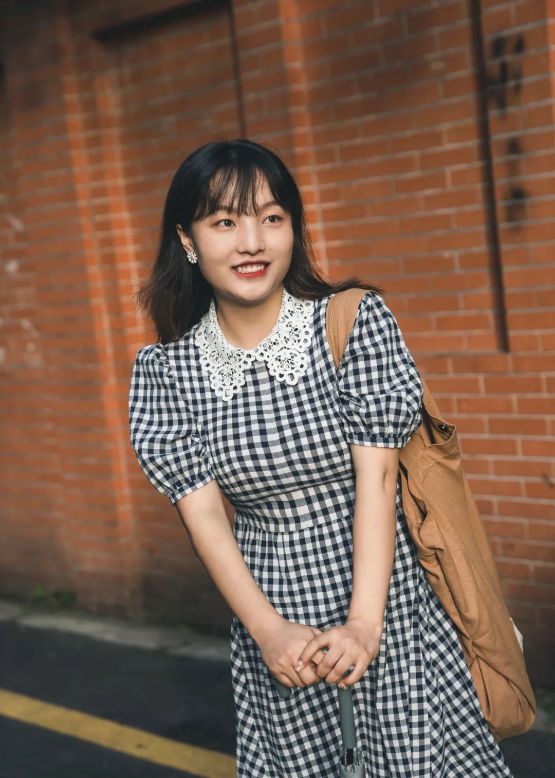 画了个超级「放大双眼」的妆,分享给你们~