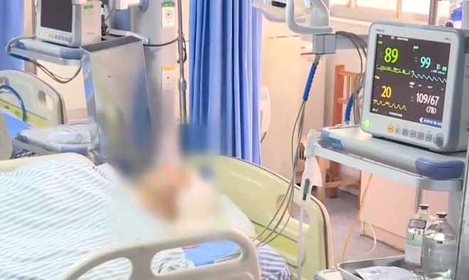 女子新婚后跳楼昏迷,丈母娘讨要说法时,丈夫:看她的手机