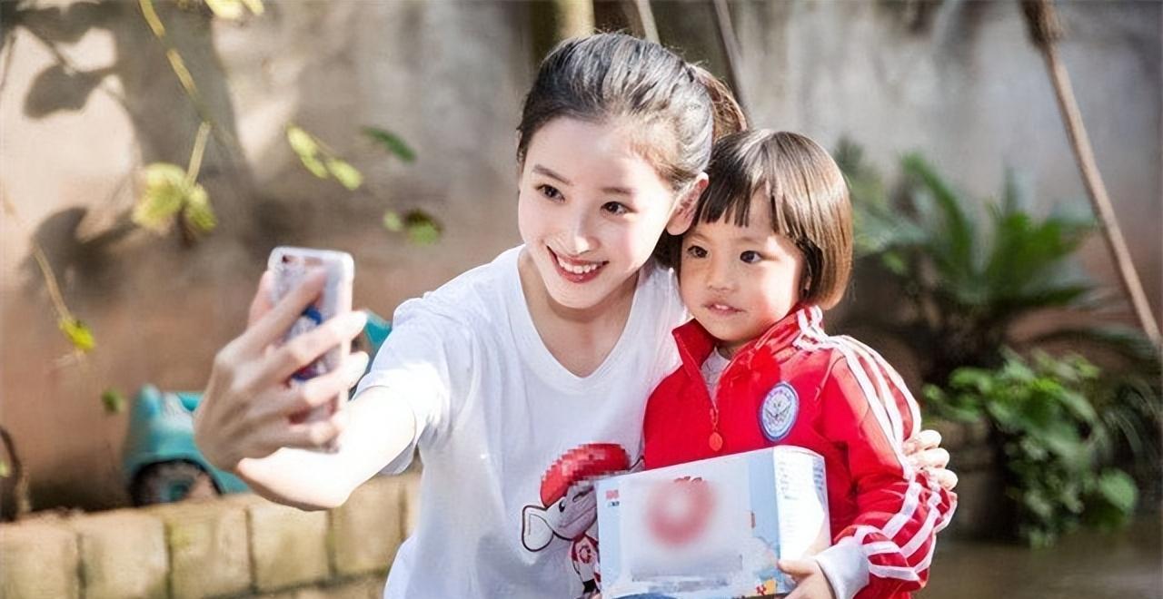 |“京东老板”刘强东：把女儿宠成公主，儿子却是他一生的痛