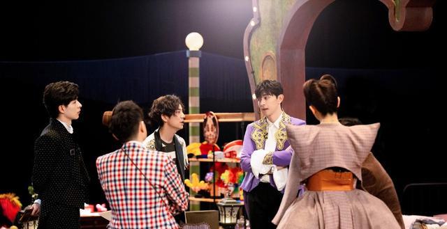 邓伦|邓伦出事后,《明星大侦探7》紧急更改播出内容,节目组损失惨重