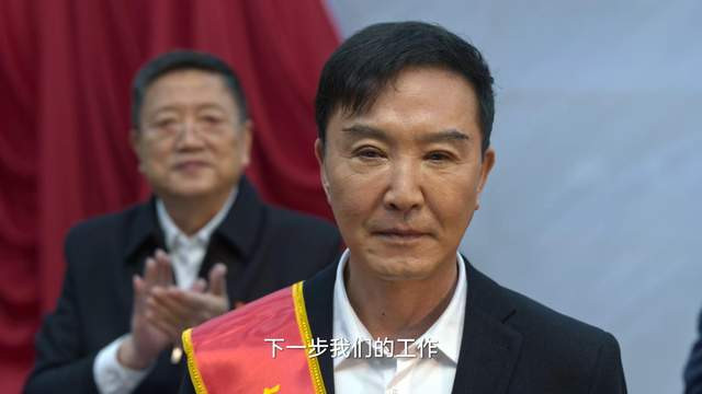 吴刚|歇歇吧吴刚，60岁还为接戏整容，不仅观众不买单，还被嘲晚节不保