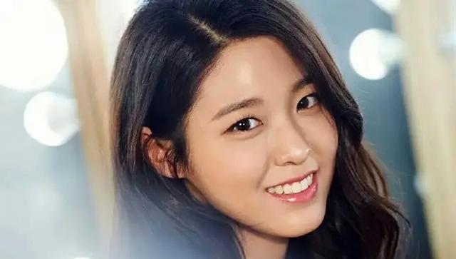 李光洙|《杀人者的购物目录》李光洙花式踩雷点 金雪炫大变样 差点没认出