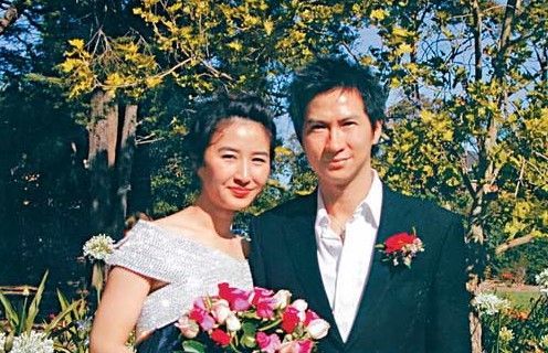 娱乐圈|娱乐圈“夫凭妻贵”男星不懂感恩？有的在外偷吃，有的趁人之危！