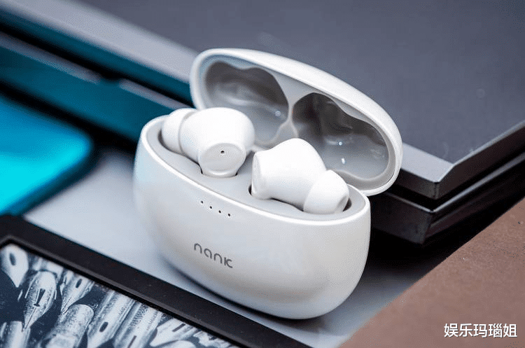 蓝牙耳机|口碑最好的国产运动蓝牙耳机哪款好？国产耳机推荐。