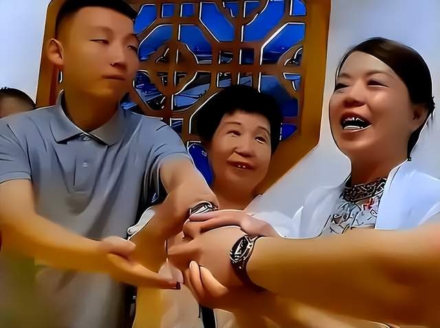 带货|有骨气！柴桑大姐表态新一年绝地反击不会带货，田家却靠带货暴富