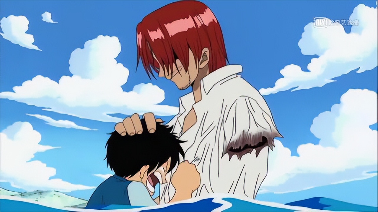 花开伊吕波|揭秘红发抢夺果实的秘密，罗杰早有预谋，只可惜被路飞背后一刀！