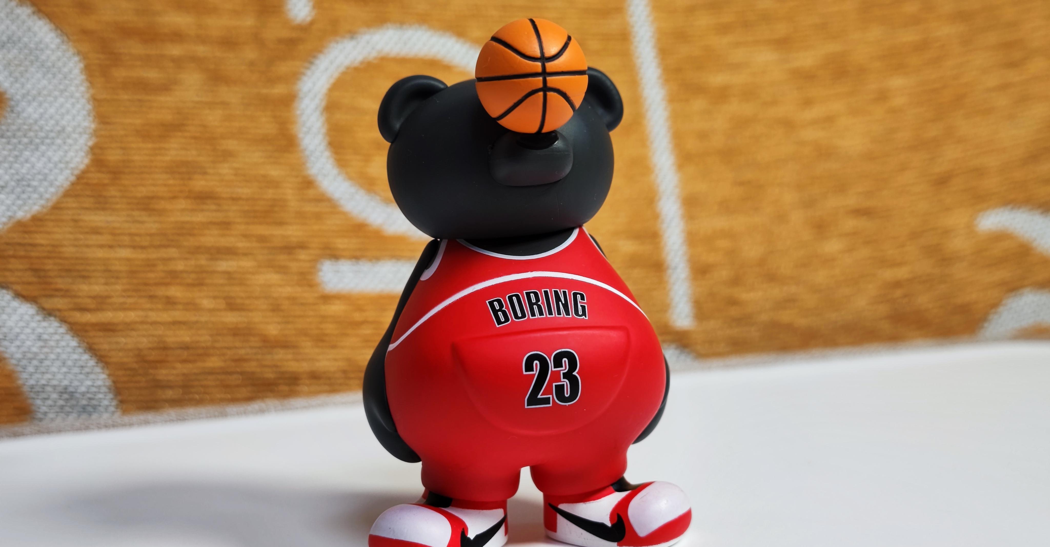 盲盒|让女孩魂牵梦绕的盲盒魅力何在?上手塞那联名款音箱,我好像懂了